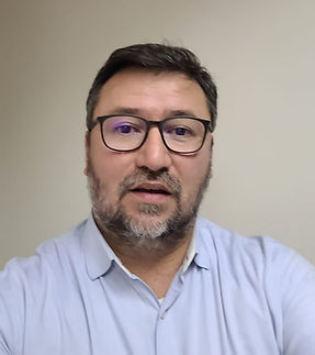 Antonio Videka_edited.jpg