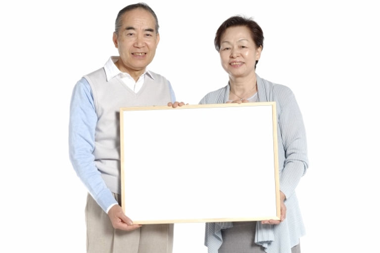ボード高齢者夫婦.jpg