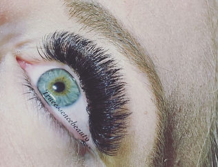 mega volume lashes