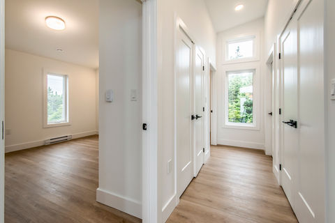 Interior room in the Wiskubok Bungalow built by JonesCo Builders