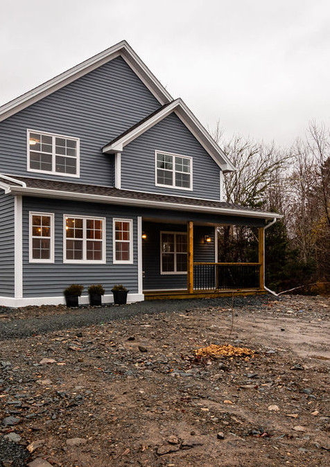 Front exterior of the Lynnwood Two Story built by JonesCo Builders