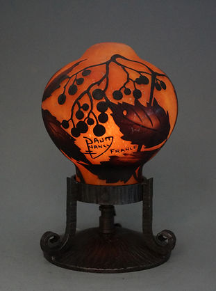 Daum  Night Light with Vine 