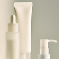 clean-minimalist-skincare-products-in-natural-ligh-2026-03-27-01-43-34-utc.jpg