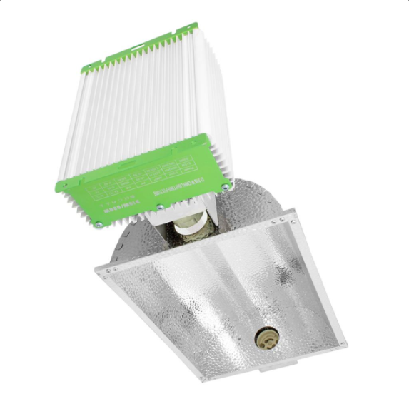 Thumbnail: Lumii Solar 630W CDM Fixture