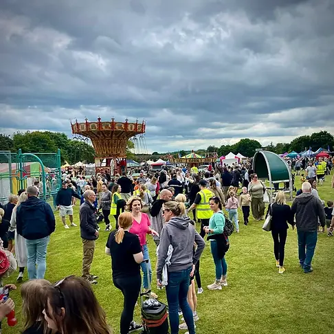 durrington-festival-field-view.jpg