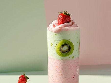 ÇİLEKLİ-KİVİLİ SHAKE