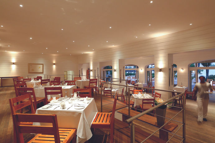 Mauricia Beachcomber Resort & Spa - Restaurant Le Nautic