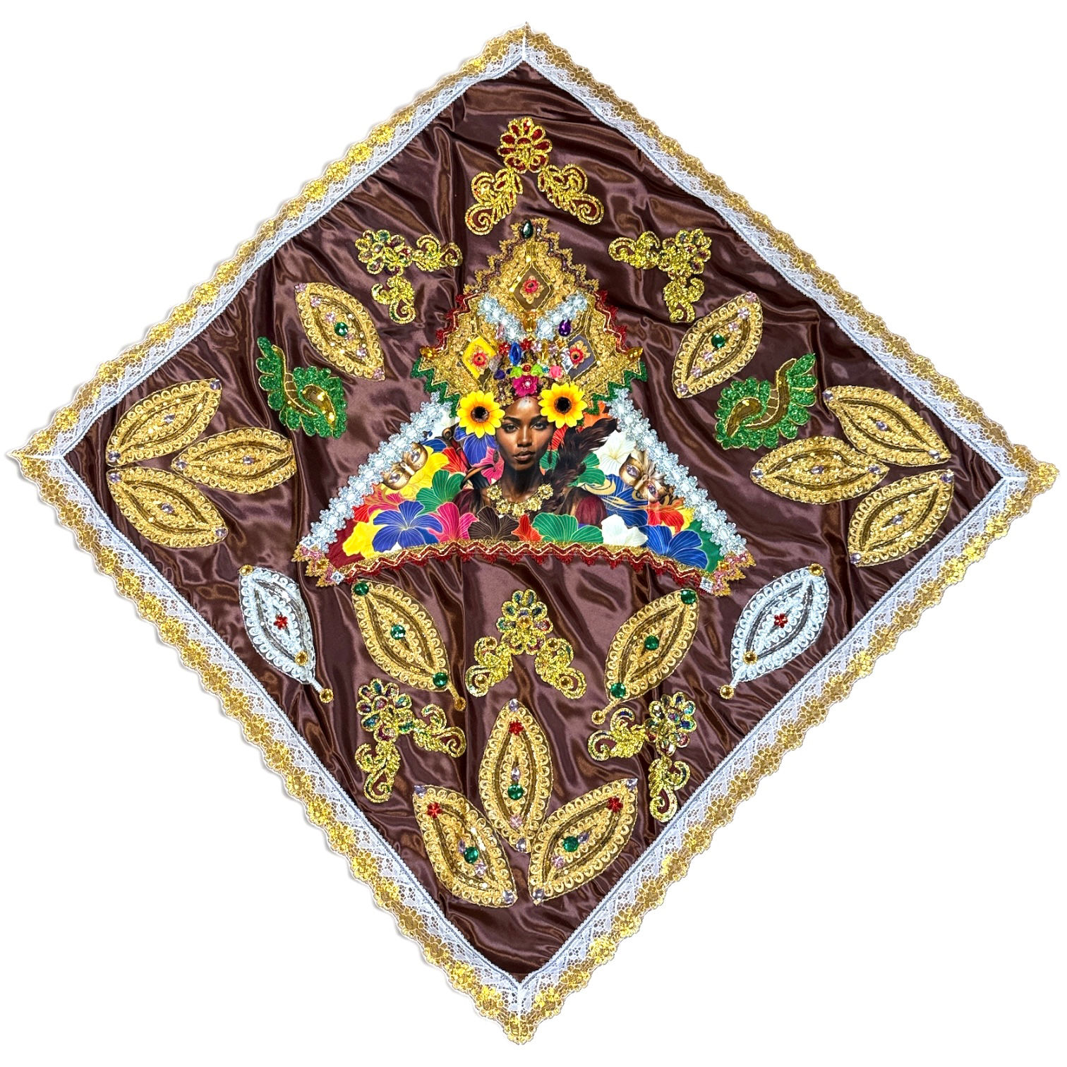 40” x 40” Pañuelo de Oya Adornado | Embellished Altar Cloth