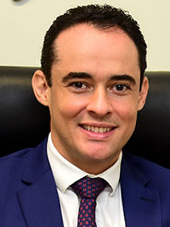 not---Dr.-Rodrigo-Farias.jpg