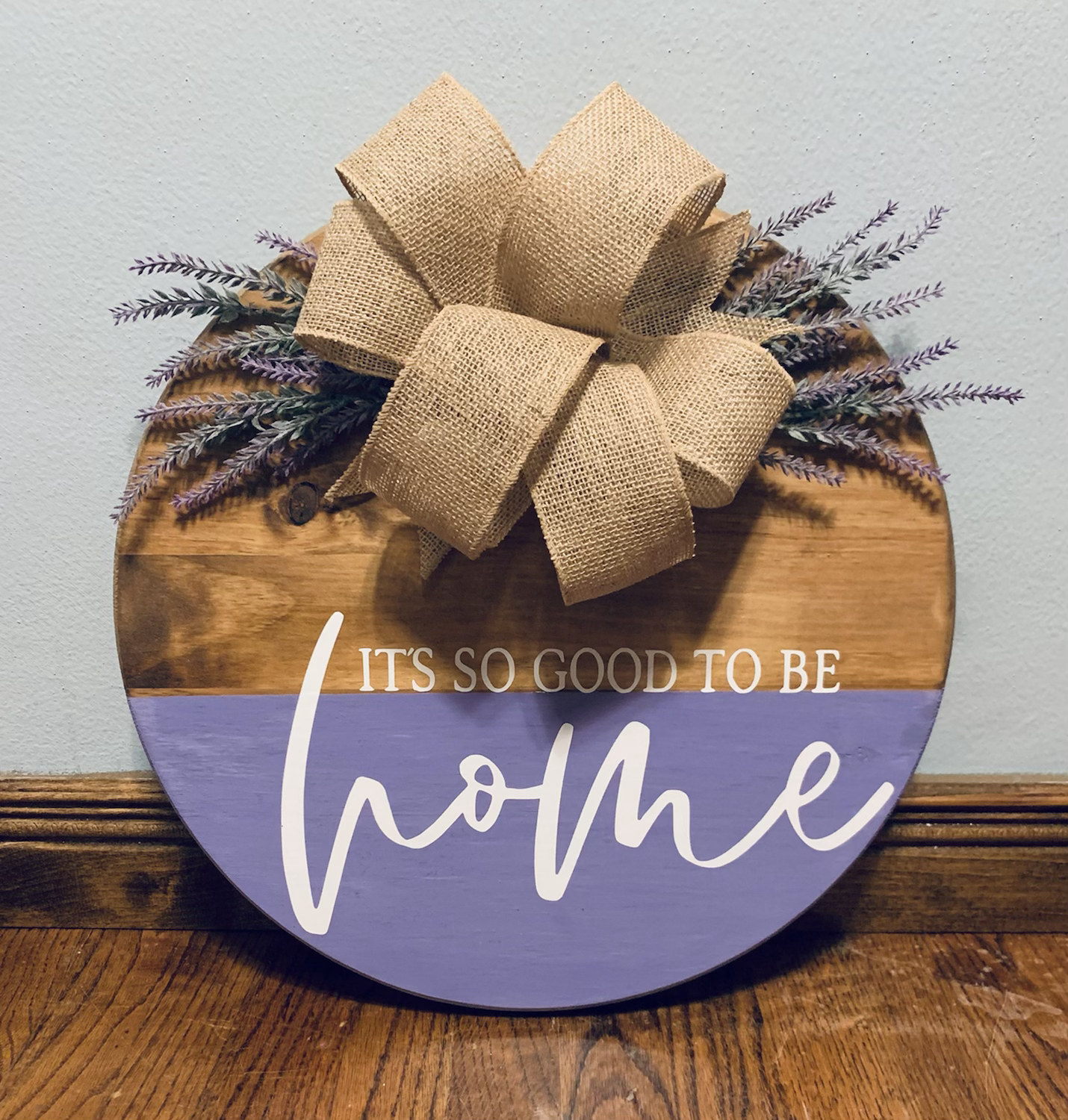 18 inch wood round door hanger 