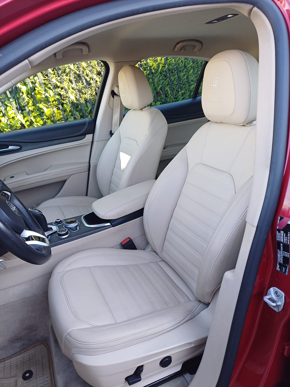 Miniatura: Alfa Romeo Stelvio 2.2 TD AT8 Q4 6C Villa d'Este 210CV