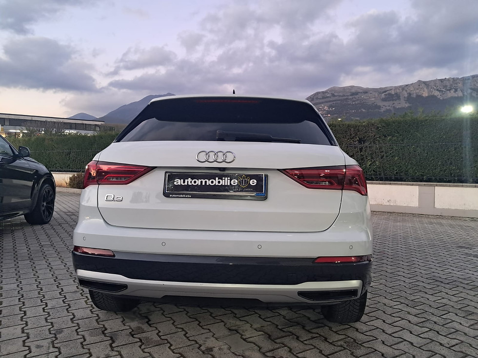 Miniatura: Audi Q3 35 TFSI S-Tronic S-Line Edition
