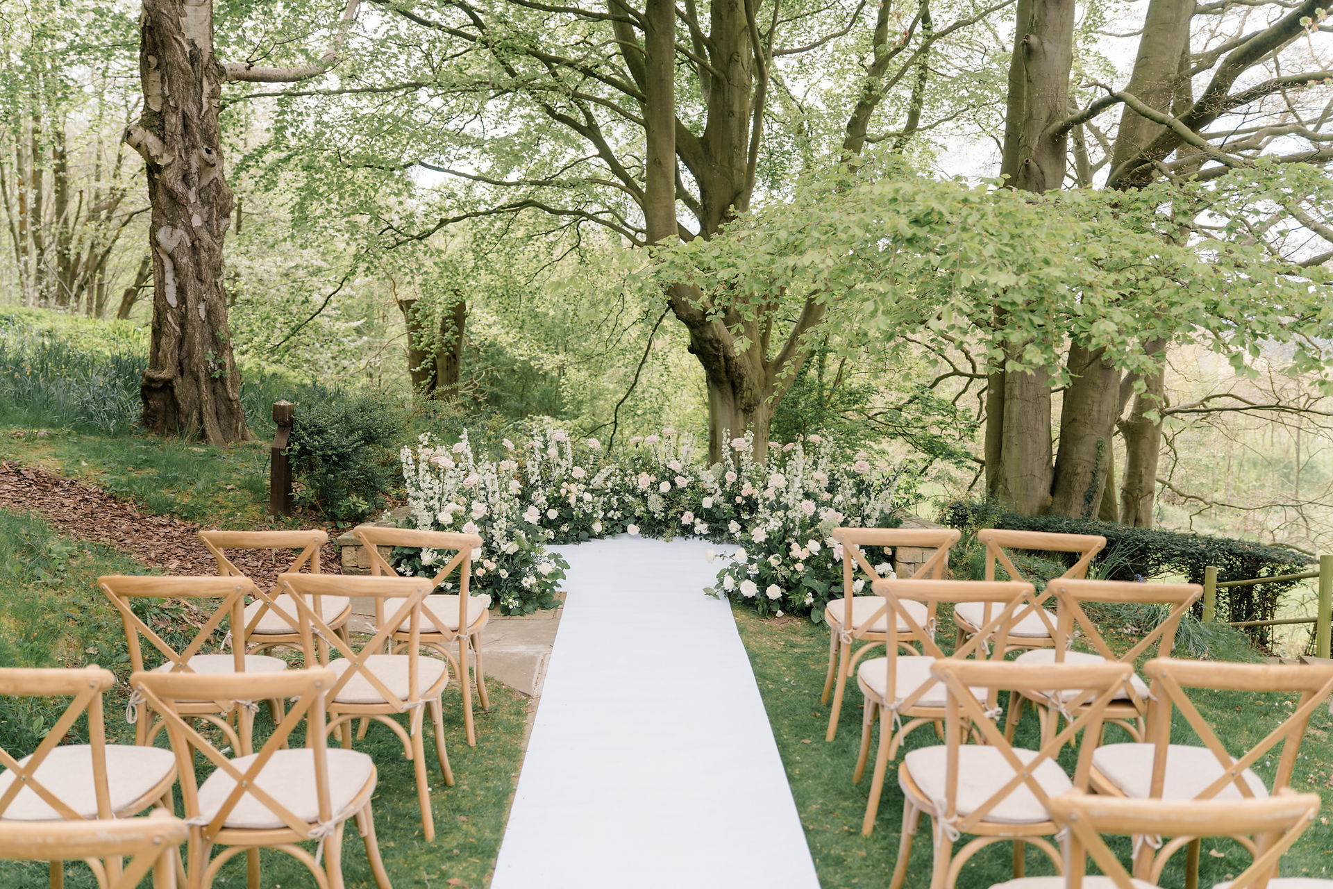 Ceremony space at Foxhill Manor Wedding photographer