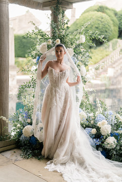 Bride posing with veil at Euridge Manor wedding