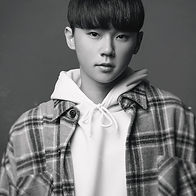 프로필사진_김진욱.jpg
