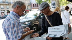 Ali Akbar, Paris’s last newspaper hawker