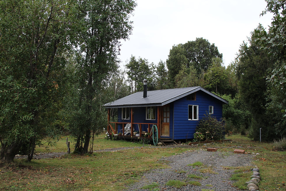 Miniatura: Casa 2D y 2B con cabaña y bodega . Los Radales, Puerto Varas 9.990UF