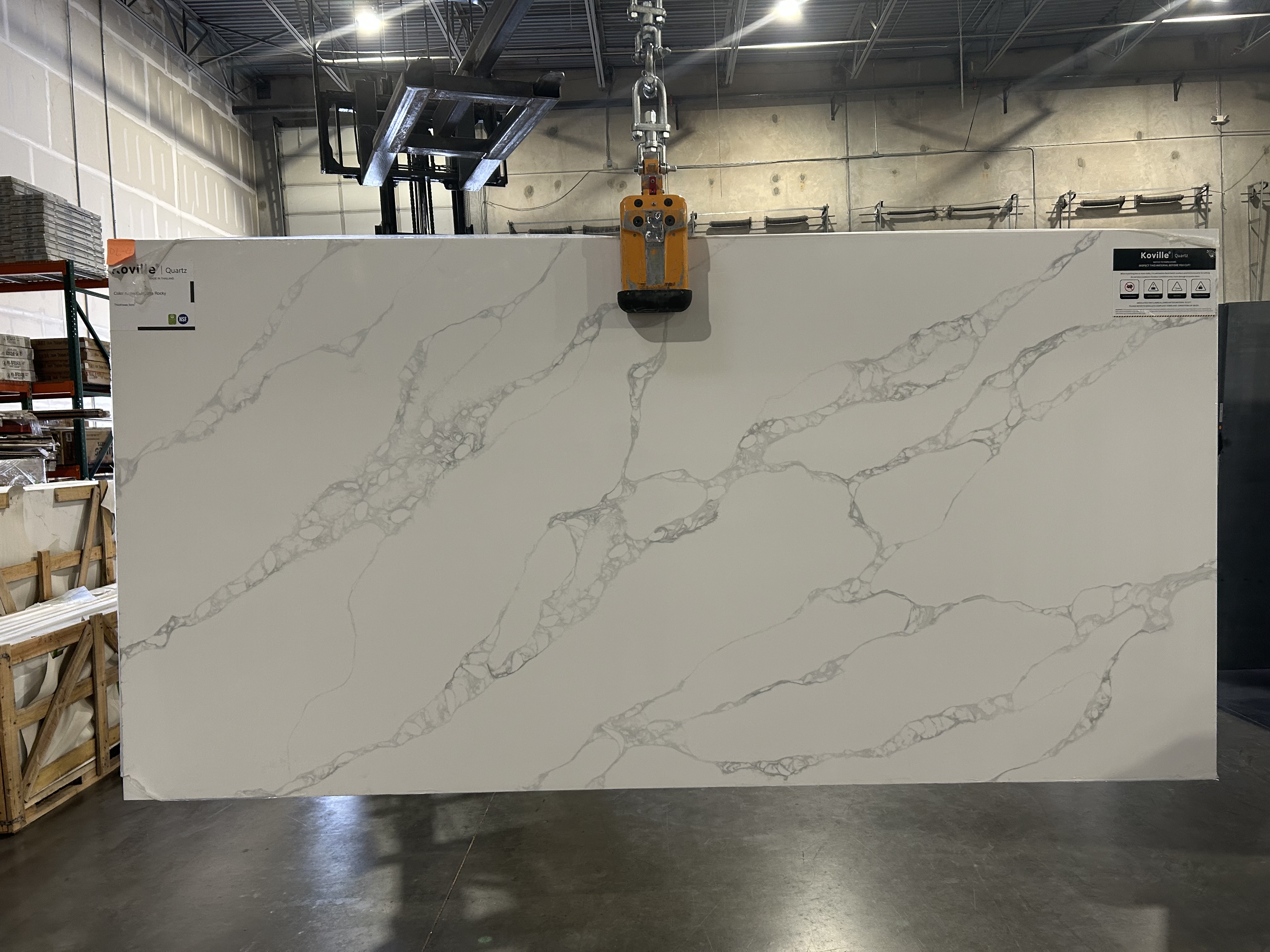 Calacatta Rocky Quartz Countertop