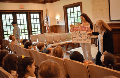 Tamar Segal giving a class to children during her gap year abroad