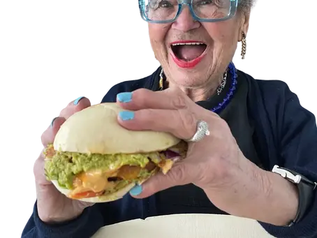 Histoire du fromage, de ses origines artisanales à son utilisation dans des recettes comme la sauce burger maison chez Hubao.