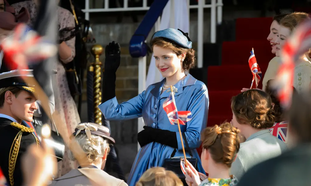 Pierce Morgan'ın Taç Dizisi Claire Foy