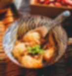★ Wontons aux crevettes sauce piquante 4pc
