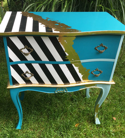 Kleinmöbel "Marie Curie"