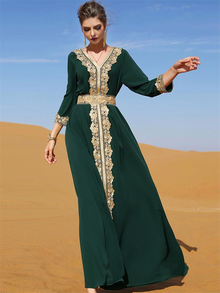 Retro Floral Embroidered Kaftan