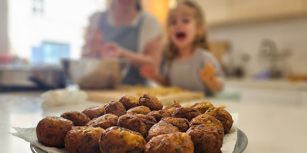 מוציאים לנייר סופג ושמים בצד לנוח.