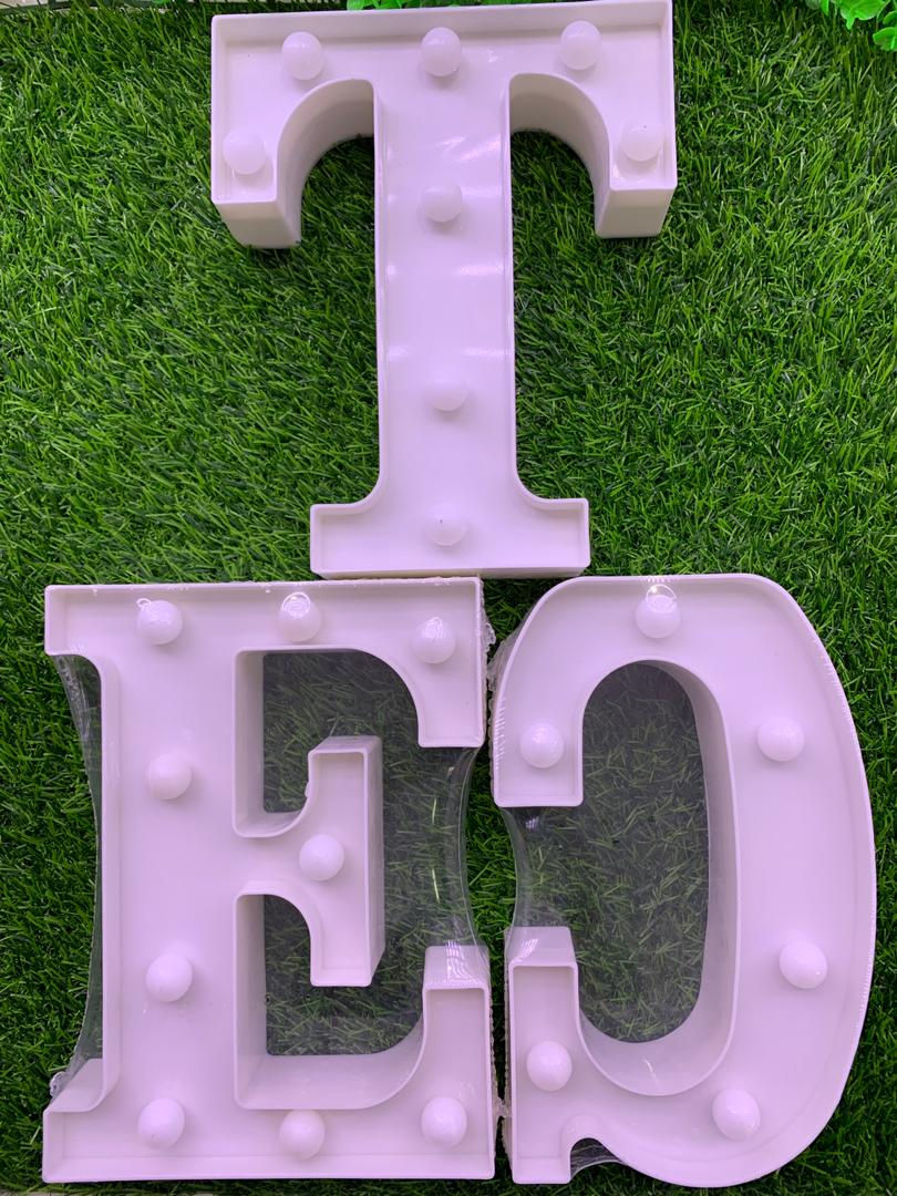 Miniatura: Letra led