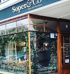 IMG_3457 2_edited_edited_edited_edited.jpg