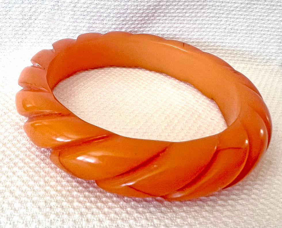 Thumbnail: Bakelite Amber Opaque Rope Edge Bracelet (VBB1)