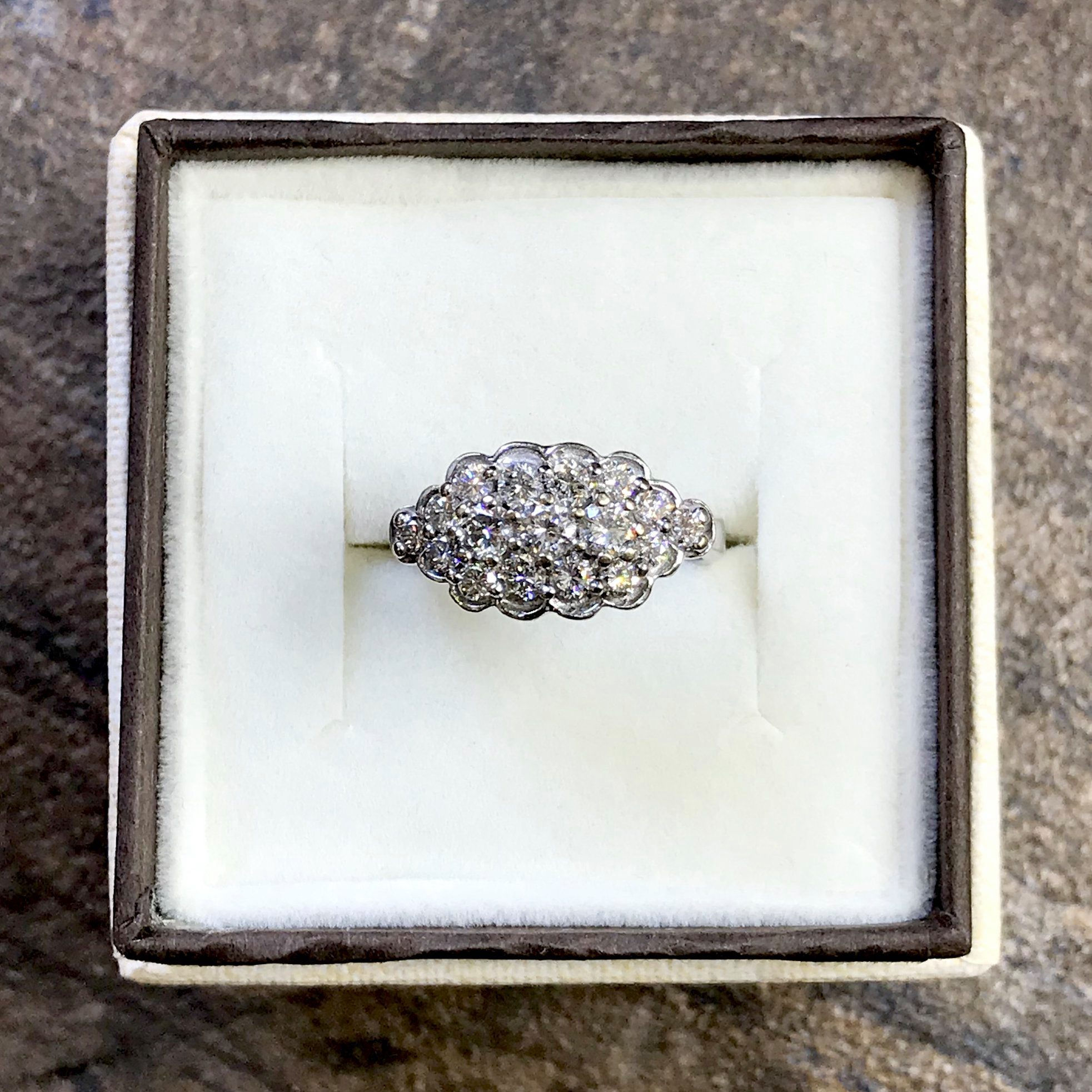 złoty pierścionek brylanty 0,8 ct 18K