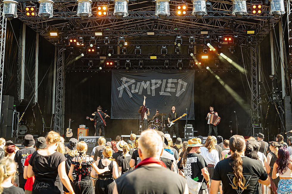 The Rumpled 6