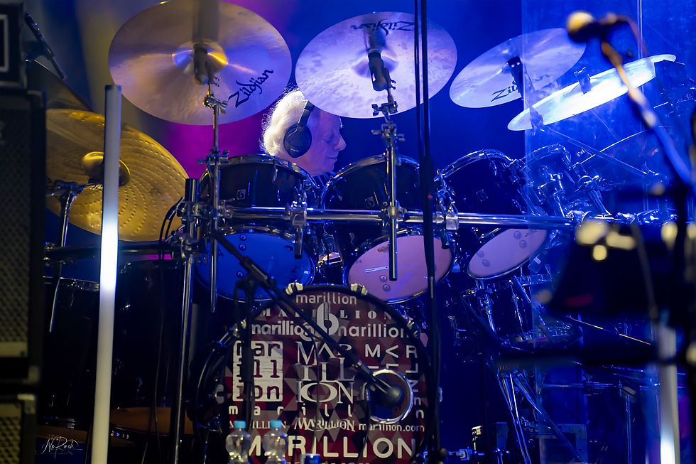 Marillion 16