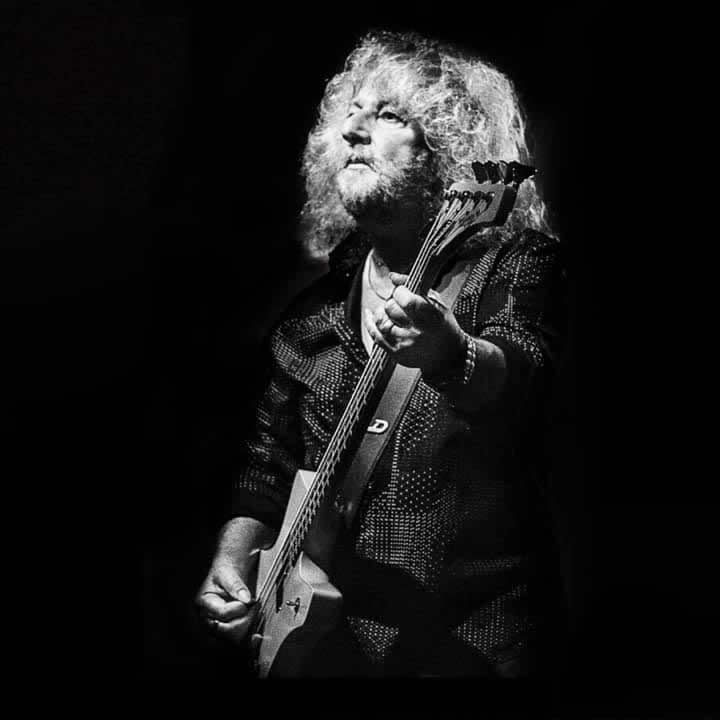 Barclay James Harvest feat. Les Holroyd
