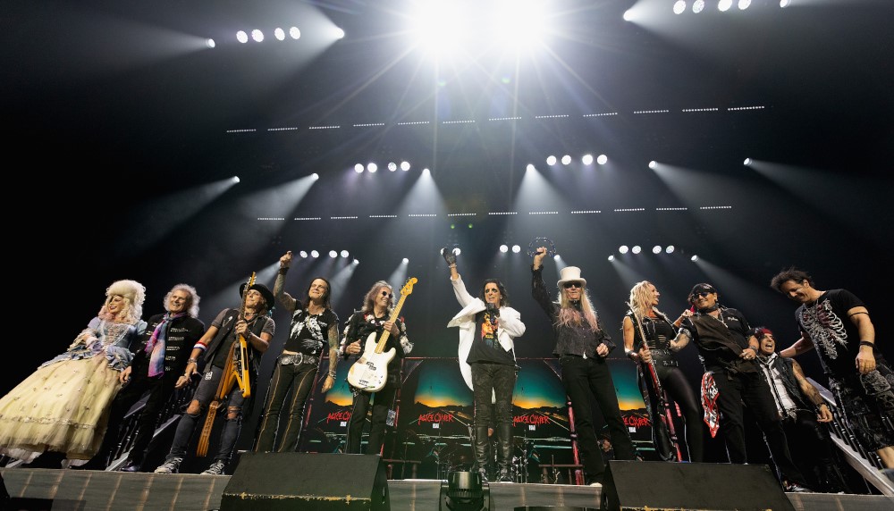 Historischer Abend in London: Original Alice Cooper Band vereint sich auf der O2-Bühne!