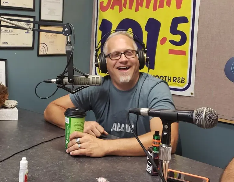 Radio-Interview-with-Slim-1.webp