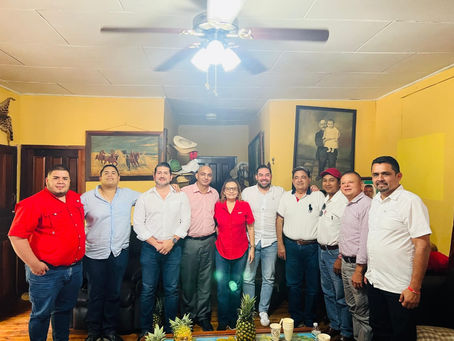 Jorge Cálix recibe apoyo de líderes liberales en Atlántida