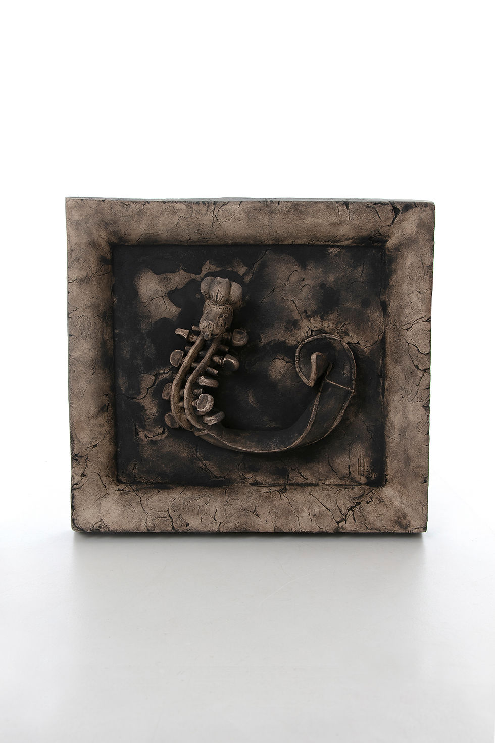 Miniatyrbilde: Hardingfele relieff - TJØNN II