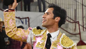 Francisco Martínez triunfa en la Corrida de Feria en Irapuato