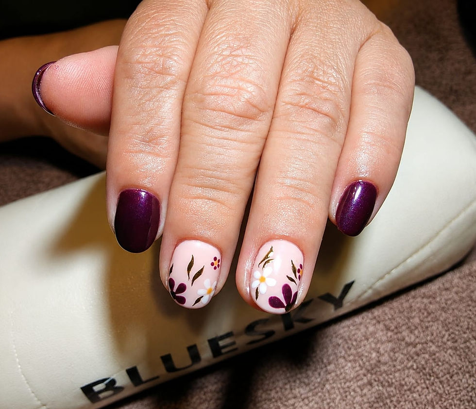 Gel polish with nail art on natural nails