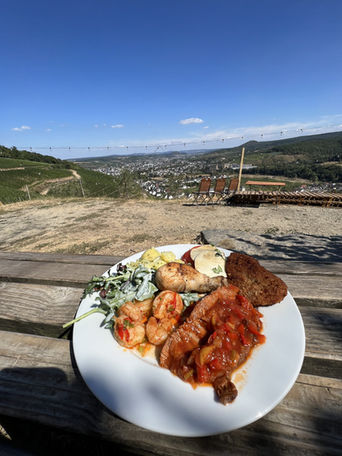 Buffet in den Weinbergen - Catering - Ahrtal - Kalt_Warm 5.jpg