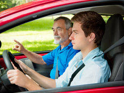 Personal in-car driving instruction