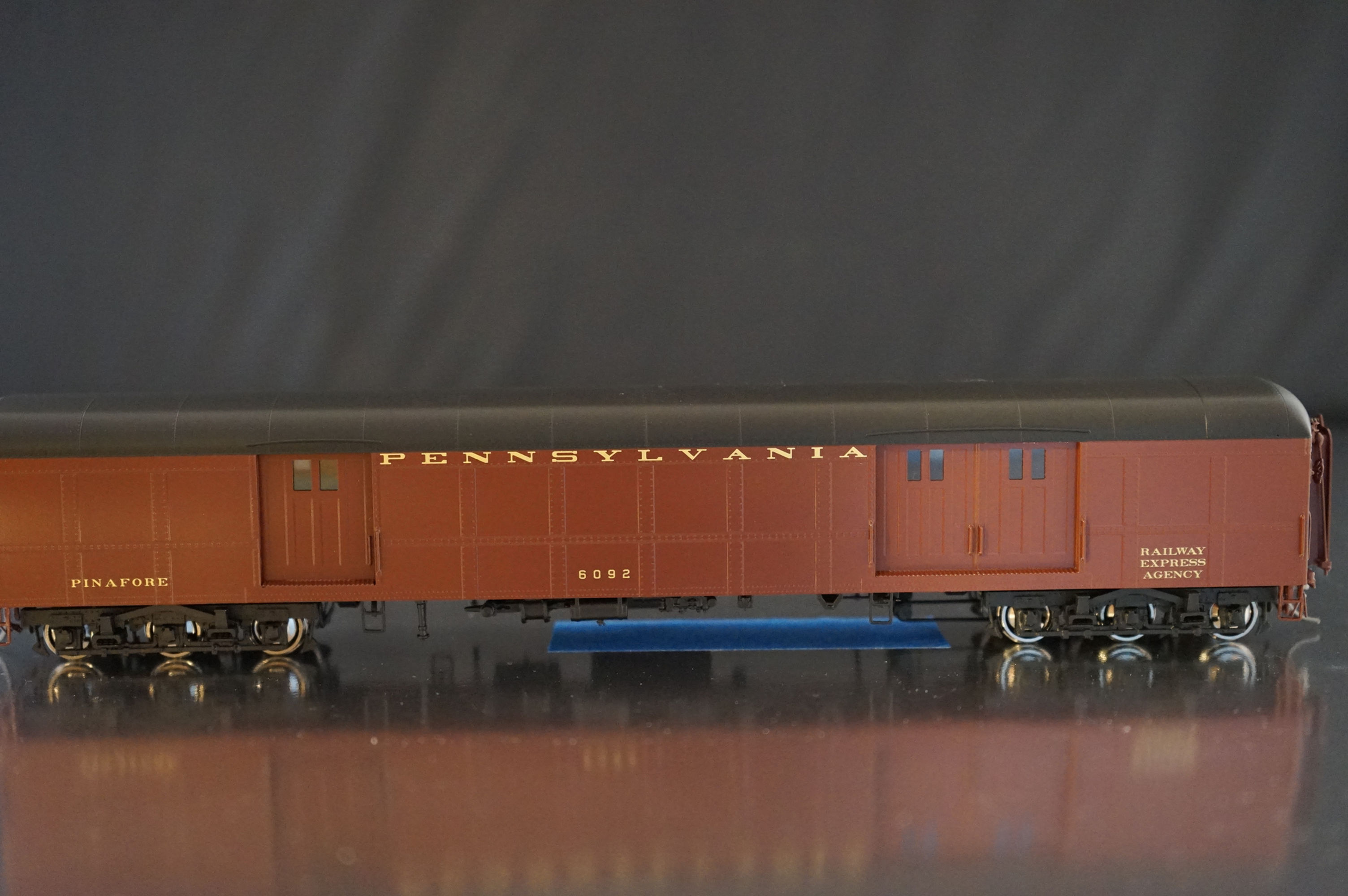 TCY PINAFORE SCENERY CAR PENNSYLVANIA RAILROAD FACTORY PAINTED BRAND NEW 1/2019