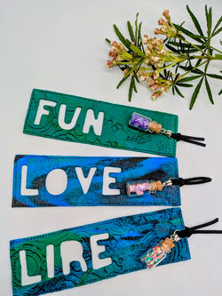 Marque-pages effet cuir