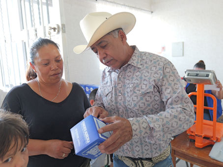 GRAN ÉXITO FERIA DE SERVICIOS EN LA CRUZ CHIHUAHUA, ARTURO ZUBIA.
