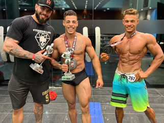 Irmãos participam de campeonato de fisiculturismo em BH