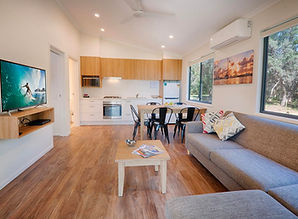 Discovery Park Pambula Cabin lounge room