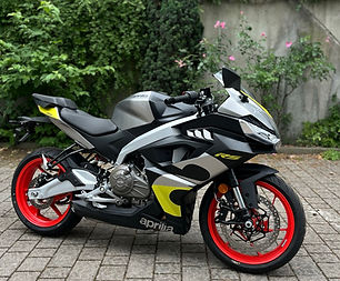 Aprilia RS457